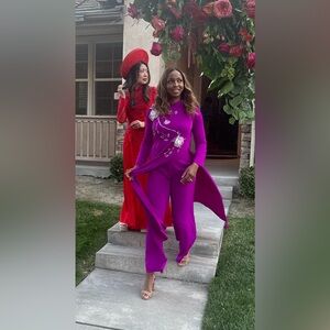 Traditional Vietnamese ao dai